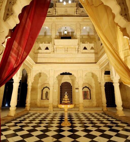 キングサイズベッドのスーペリアルーム, The Jaigarh Palace Jaisalmer