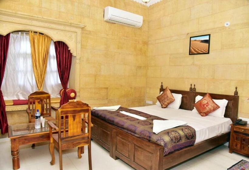 デラックスルーム, The Jaigarh Palace Jaisalmer