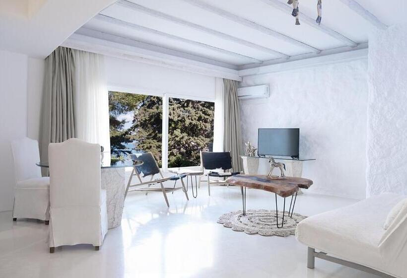 Люкс Кровать Кинг, Yasos Suites