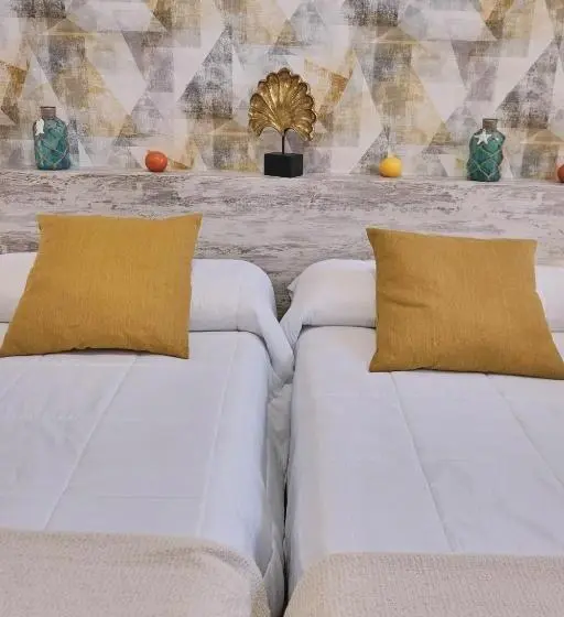 Standard room with outdoor bath, Pensión A Solaina 2