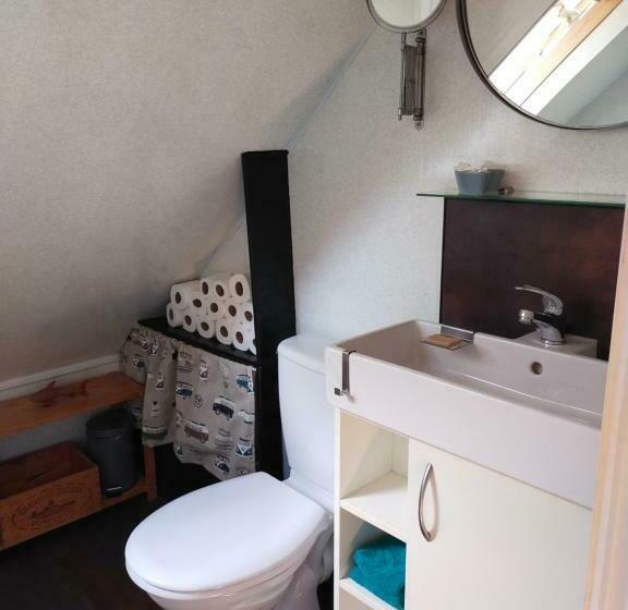 غرفة قياسية, Chambrecosy Salle De Bain Privée