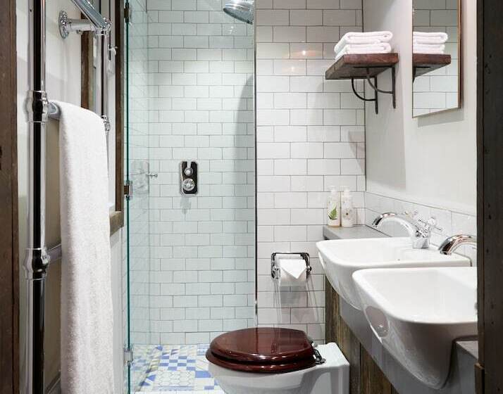 Standard Room, Artist Residence Brighton