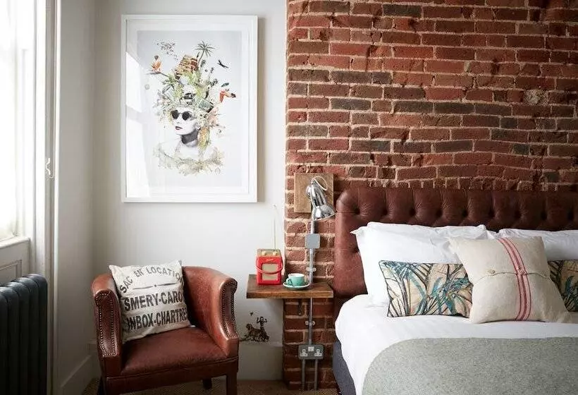 Standard Room Sea View, Artist Residence Brighton