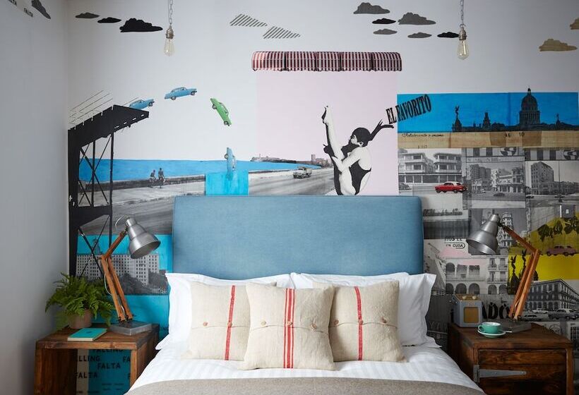 Standard Room, Artist Residence Brighton