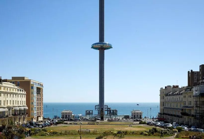 Standard Room Sea View with Balcony, Artist Residence Brighton