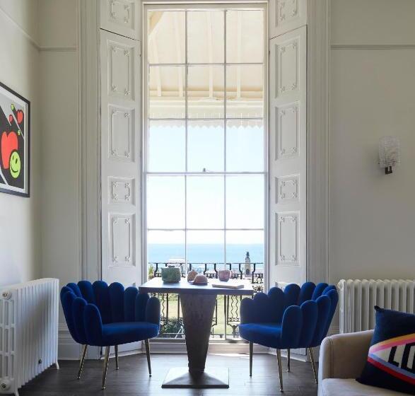 1 Bedroom Apartment with Balcony, Artist Residence Brighton