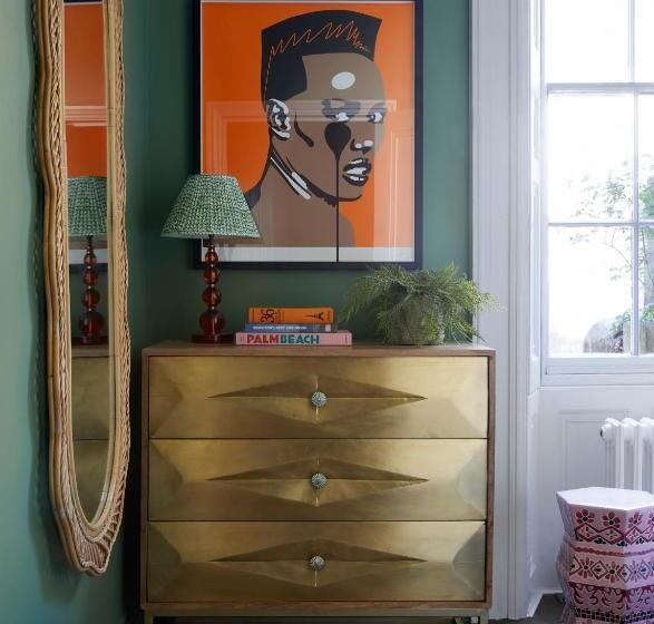 1 Bedroom Apartment Ground Floor, Artist Residence Brighton