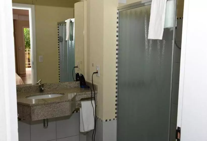 デラックスの4人部屋, Atibaia Residence Hotel & Resort