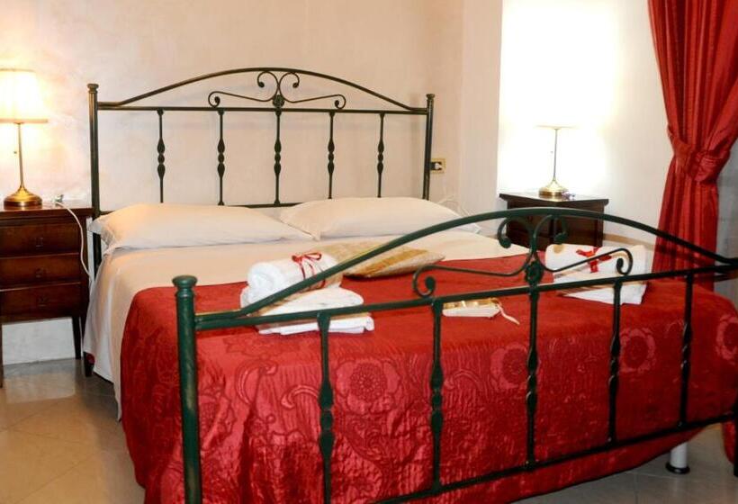 经济房, Garibaldi Relais