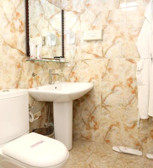 家庭间, Best Western Plus Paradise Hotel Dilijan