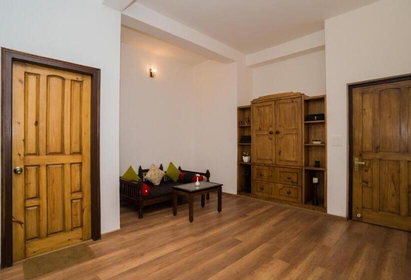 اتاق استاندارد, Bhikampur Lodge By Howard