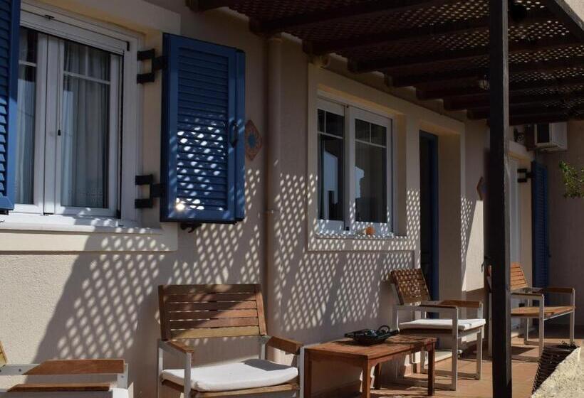 单卧家庭公寓, Diana Studios