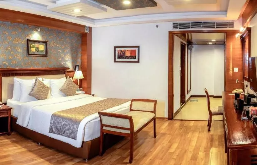 デラックススイート, Fortune Jp Palace, Mysore   Member Itc S Hotel Group