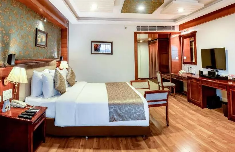 デラックススイート, Fortune Jp Palace, Mysore   Member Itc S Hotel Group