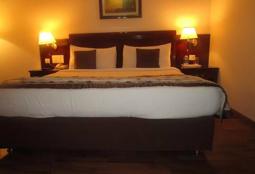 クラブルーム, Fortune Jp Palace, Mysore   Member Itc S Hotel Group