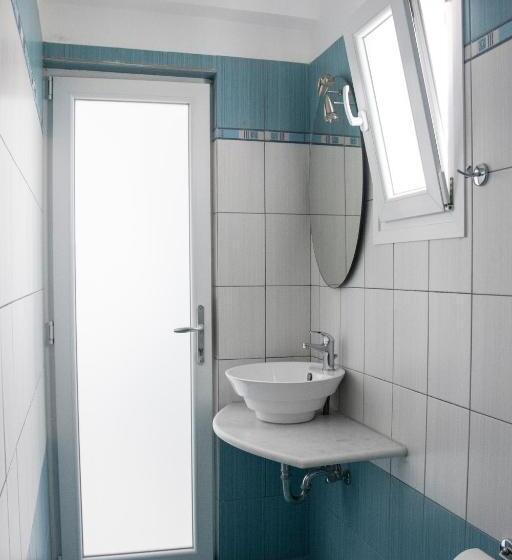 Апартаменты 2 Спальни, Ikaros Studios & Apartments