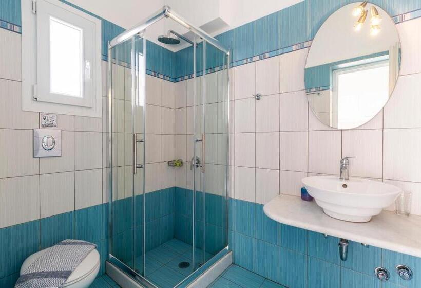 Номер Стандарт с Балконом, Ikaros Studios & Apartments