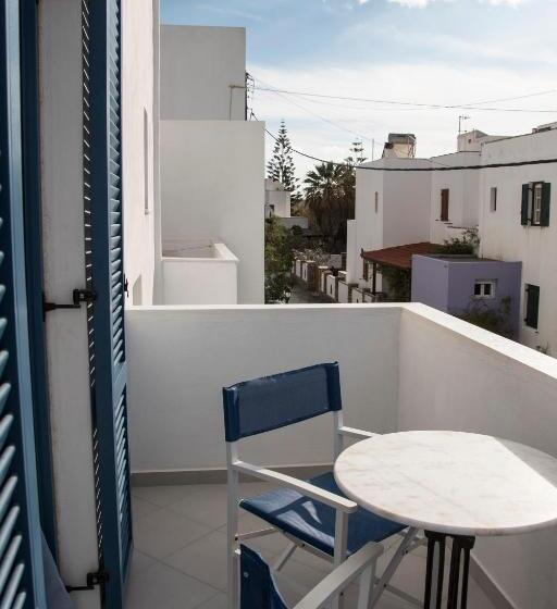 Номер Стандарт с Балконом, Ikaros Studios & Apartments