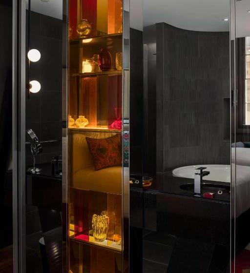 Номер Executive Кровать Кинг, Qt Sydney