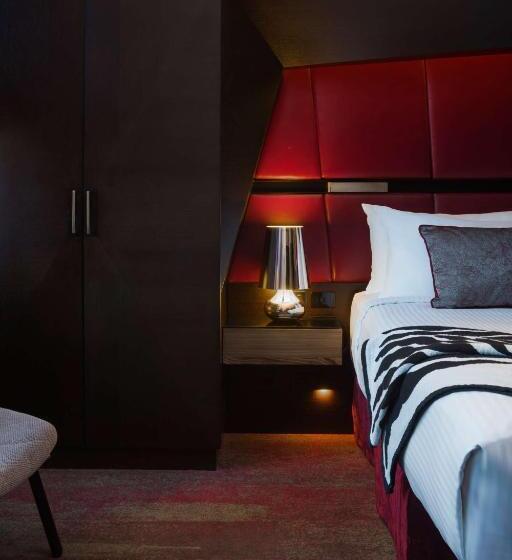 Номер Executive Кровать Кинг, Qt Sydney