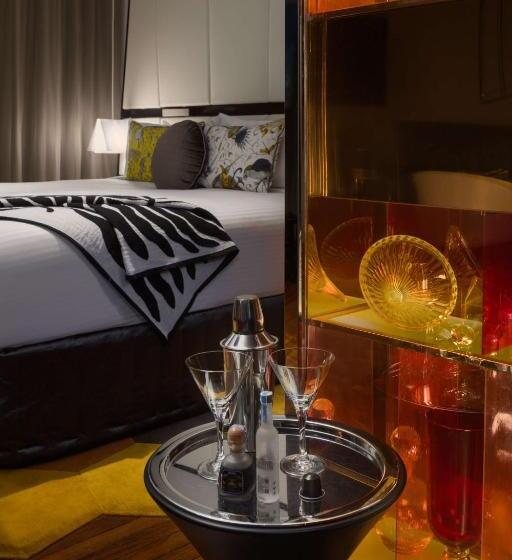 Номер Executive Кровать Кинг, Qt Sydney