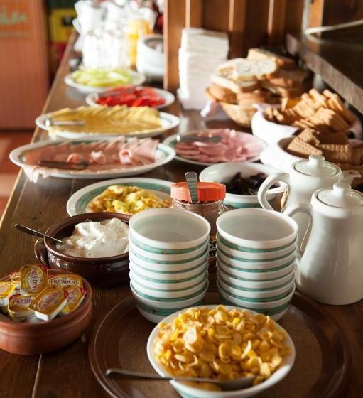 חדר סטנדרט, Sintrivanis Mountain