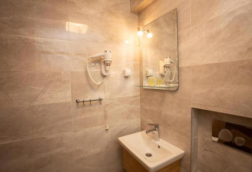 اتاق استاندارد یک نفره, Vrbak Nd