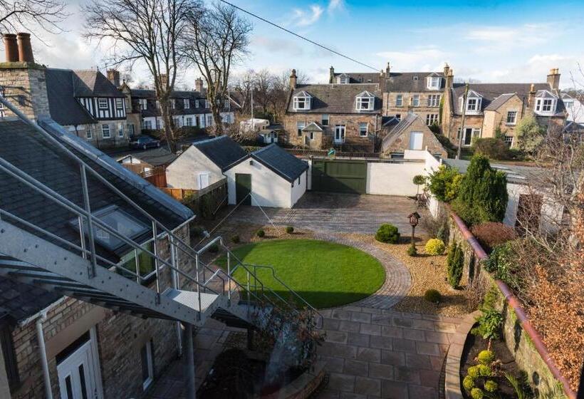 غرفة عائلية, Inverlea Guest House