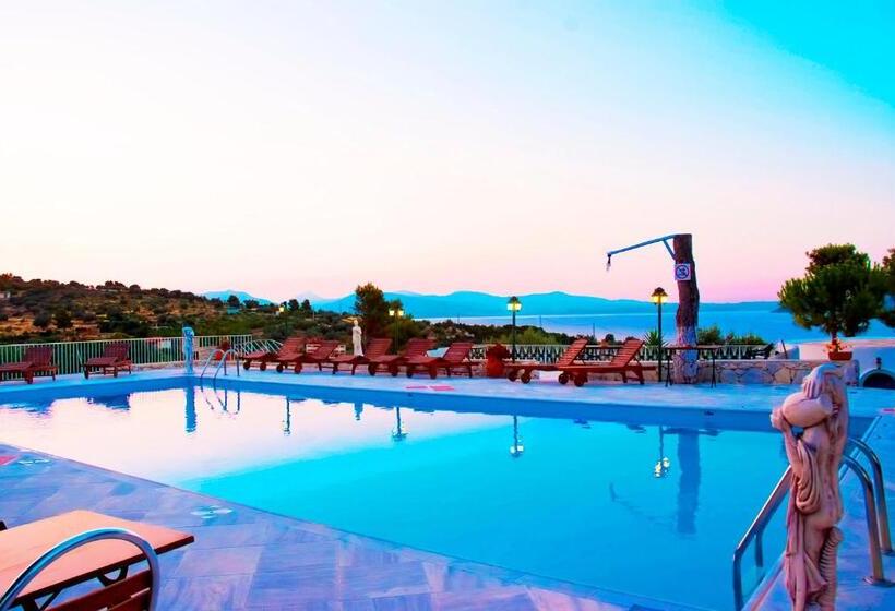 Вилла с 1 спальней и бассейном, Villa Agnanti Boutique