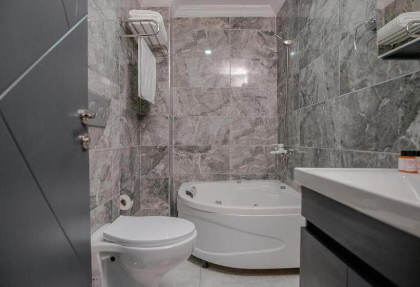 اتاق لوکس, Ruby