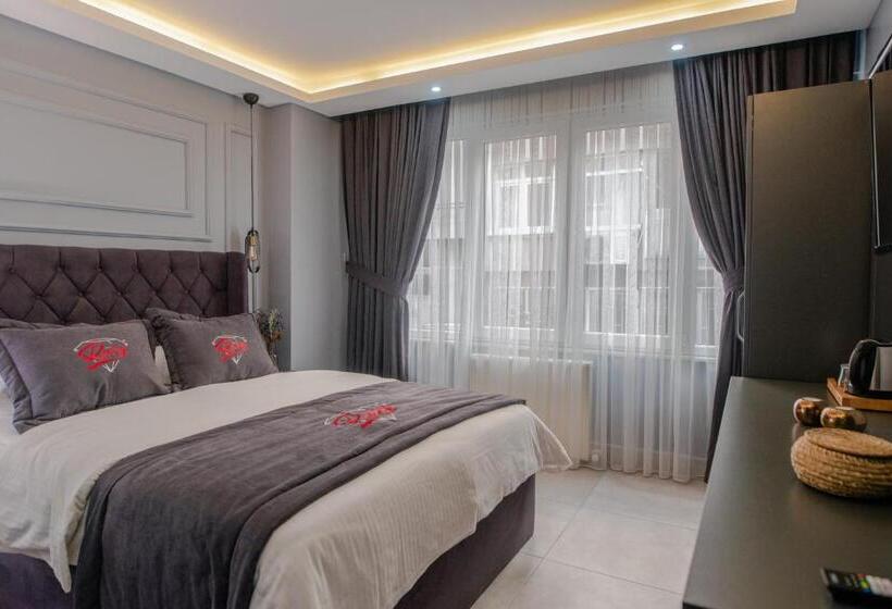 سوئیت جونیور خانوادگی, Ruby