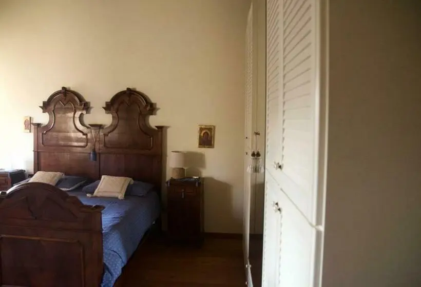 バス共有のスタンダードルーム, B&b Fetonte