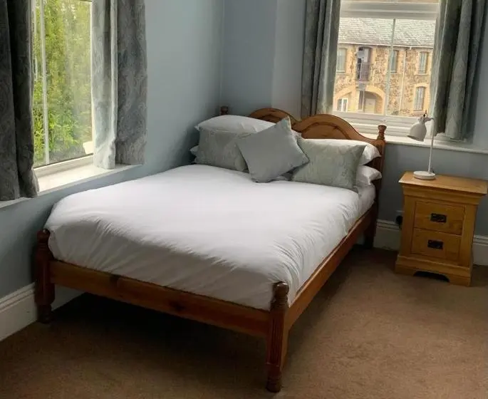 Chambre Standard Individuelle, Dolphin