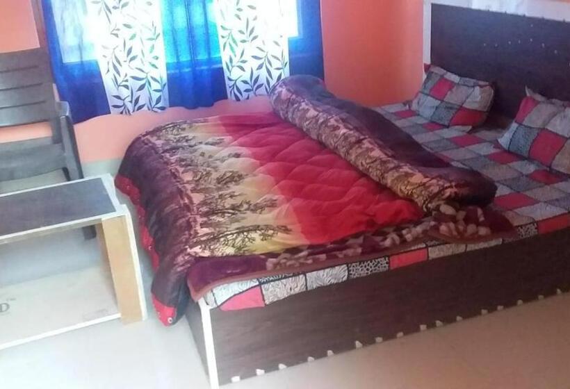 三人经典房间, Spot On 87911 Sharma S Kitchen & Home Stay