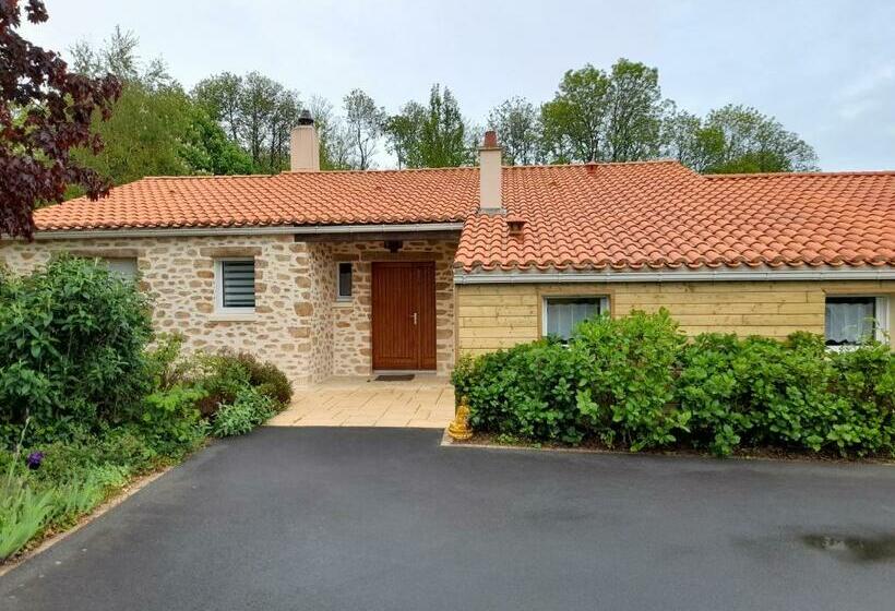 스탠다드 테라스 룸, A L Orée Du Cèdre