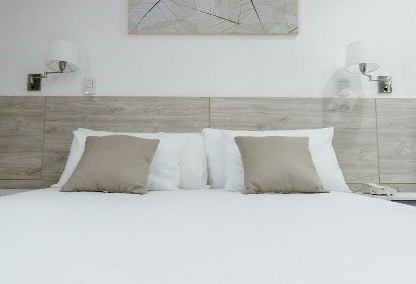 חדר דלוקס, Mediterráneo Hotel Y Spa