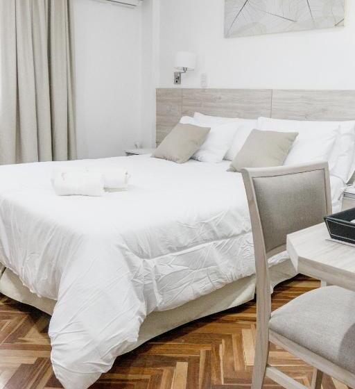 חדר קלאסי לארבעה, Mediterráneo Hotel Y Spa