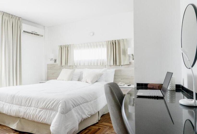 סוויטה, Mediterráneo Hotel Y Spa