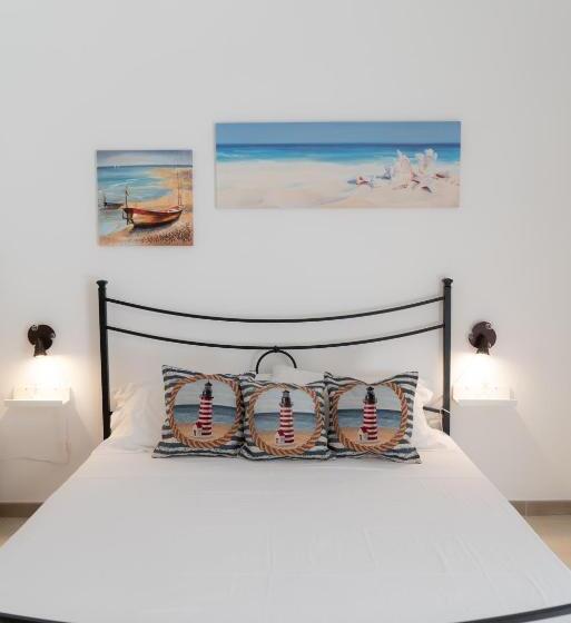 Standard Studio with Terrace, Stella Maris Marzamemi Apartments