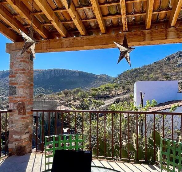 标准间带山景, Lavanda Aldea Holística