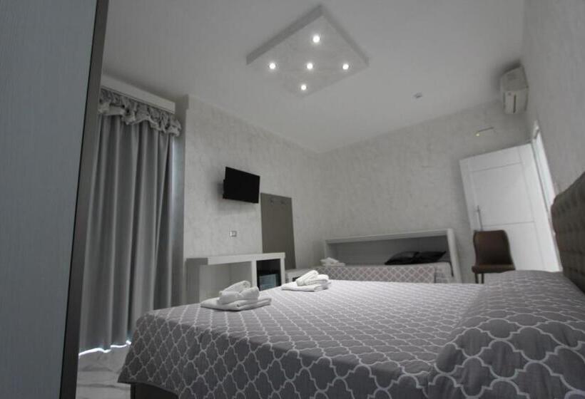 标准三人间, Presidente