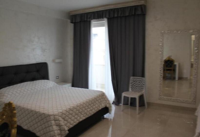 带阳台标准四人间, Presidente