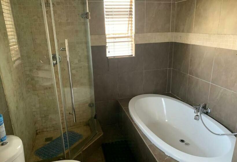 스탠다드 룸, Garden Palace Guesthouse