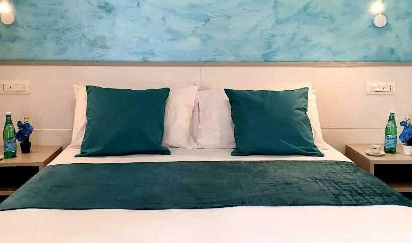 اتاق استاندارد چهار تخته با چشم‌انداز دریا, I Fichi D India Rooms
