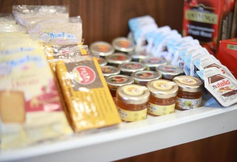 غرفة قياسية سرير كينج, Solmaris Tropea Rooms & Suites