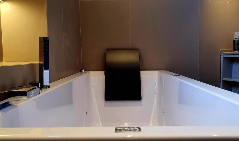 غرفة قياسية سرير كينج, Solmaris Tropea Rooms & Suites