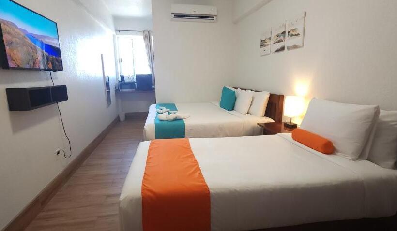 חדר דלוקס לשלושה, Voyager Sun & Reef