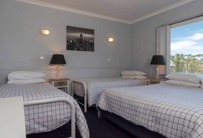 غرفة عائلية, Blue Mountains Highway Motel