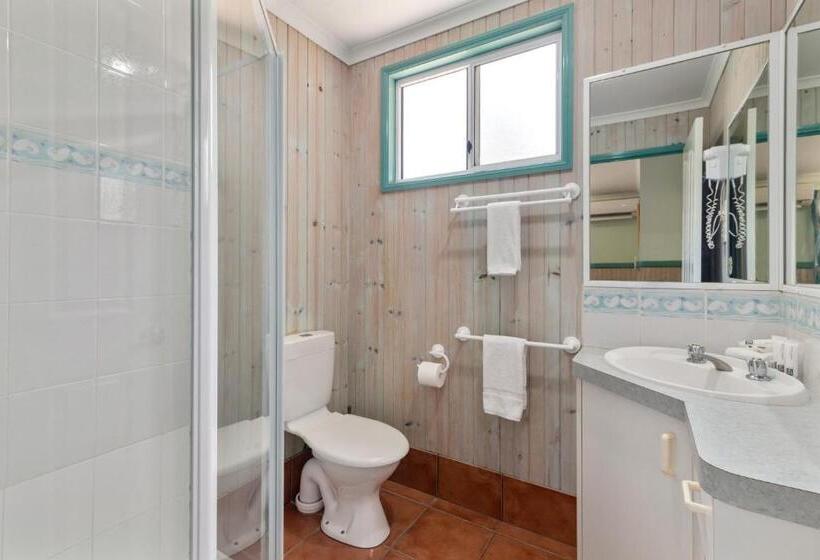 كابينة, Ashmore Palms Holiday Village