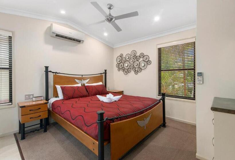 شقة غرفتين, Ashmore Palms Holiday Village